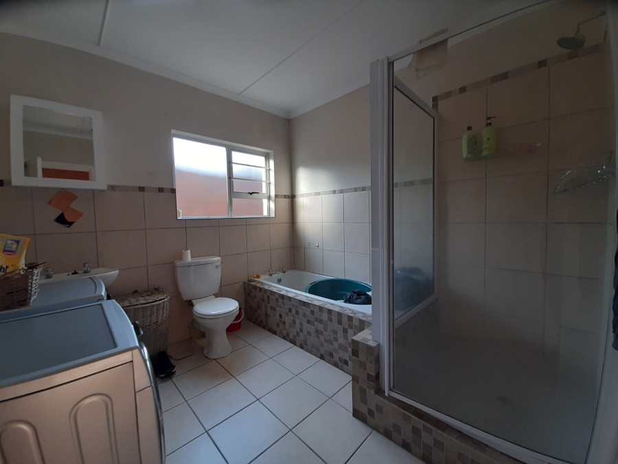 3 Bedroom Property for Sale in Abbotsford Eastern Cape